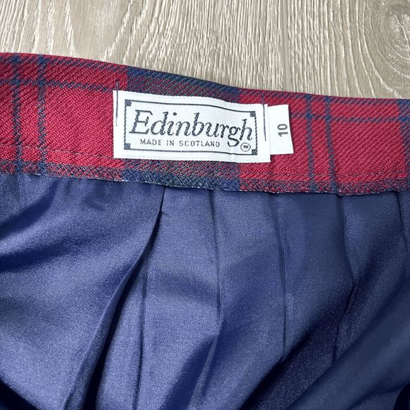 EDINBURGH TARTAN SKIRT / Classic ladies Vintage Pleated Tartan Skirt made in Sco - Picture 6 of 6
